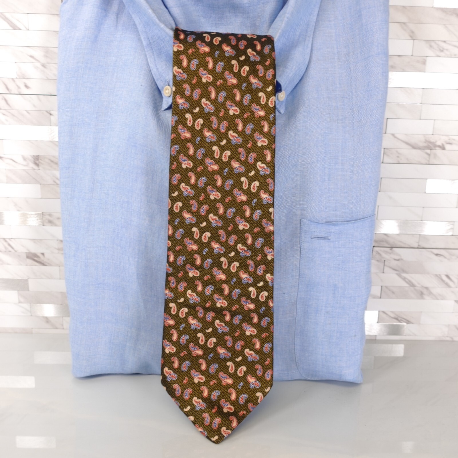 Brioni Neck Tie Mens Green Paisley Silk Luxury Classic Bold Boho Colorful Italy